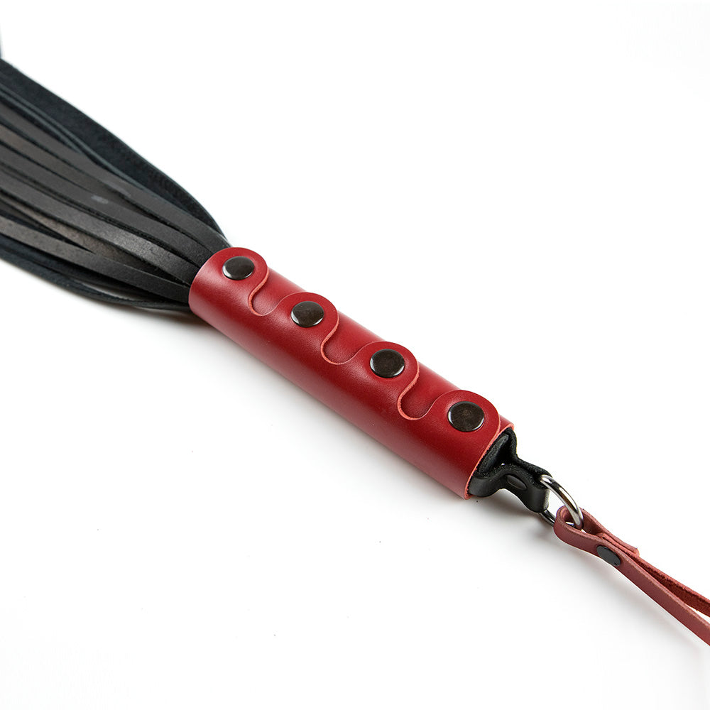 шкіряний флогер ручної роботи 