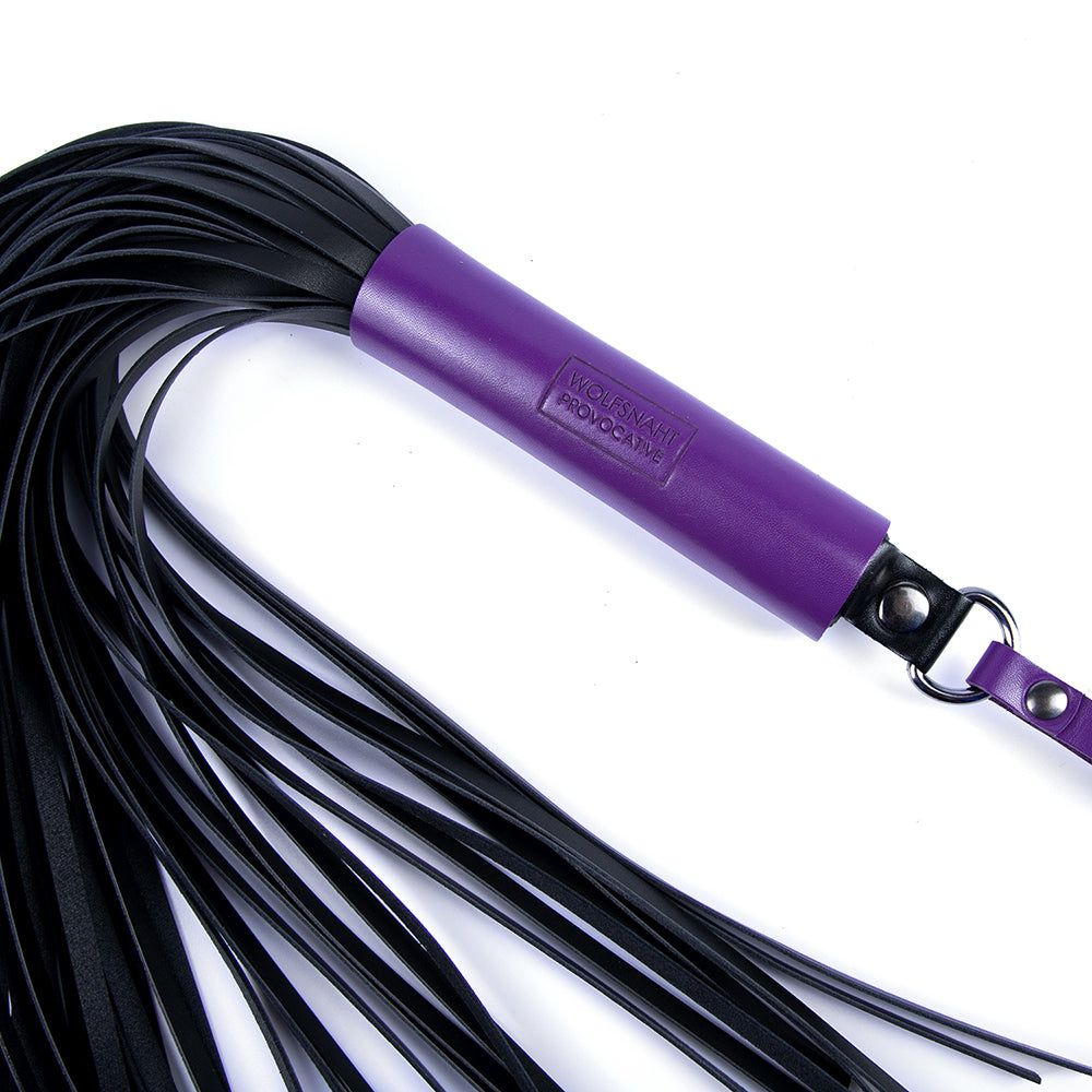 БДСМ плеть фиолетовая